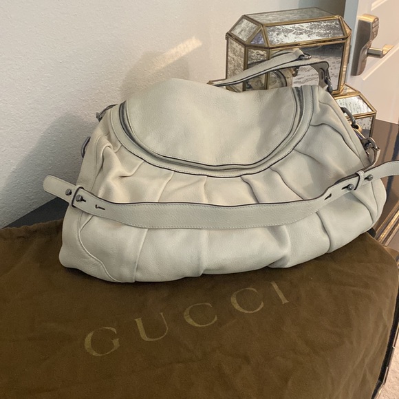 Gucci Hobo Bag - Picture 3 of 4